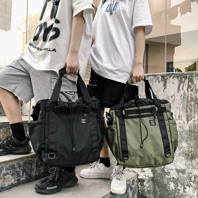 Bolsa de viagem de um ombro de tela de seda impressa para design elegante e aniversário do funcionário