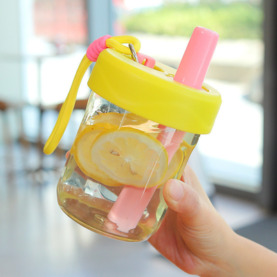 Relações com os ex-alunos / Reuniões de turma Versão coreana Cute Straw Cup com recurso anti-drop