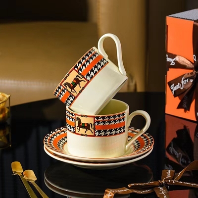 Copo de maquiagem de caixa de presente portátil impresso com tela de seda perfeito para promover o seu negócio