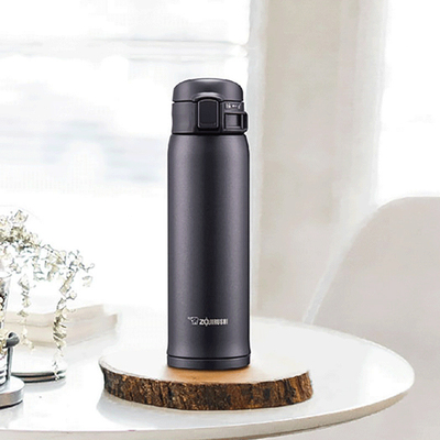 Presente da Empresa 480ml Porta-vozes de aço inoxidável copo de água isolado para reuniões de classe