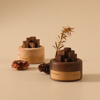 Aromaterapia personalizada com óleo essencial de madeira de fragrância expandida com impressão a cores