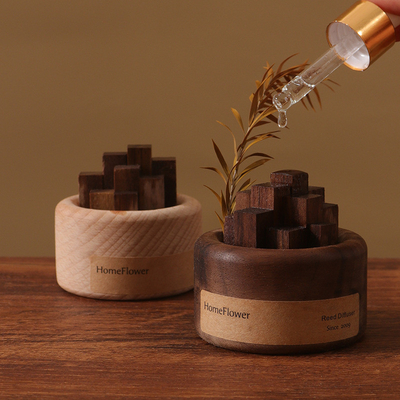 Aromaterapia personalizada com óleo essencial de madeira de fragrância expandida com impressão a cores