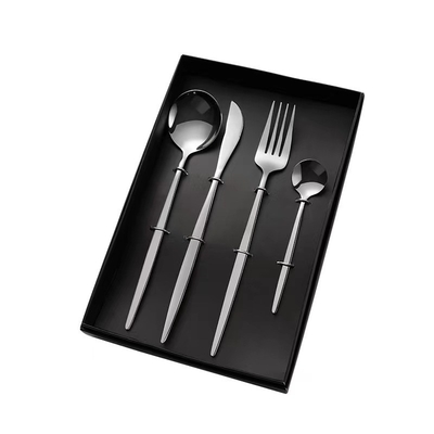 Alta Valor Estético Rust Steel Tableware Set de 4 Peças Color Printing Novidade Presentes