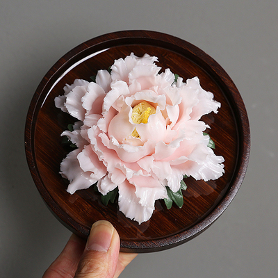 Logotipo Peony Cerâmica Aromas Conjunto feito à mão O presente perfeito para produtos de escritório final