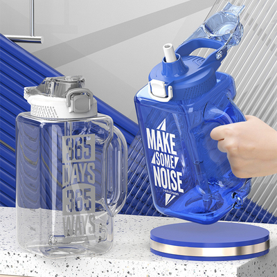 Relações com ex-alunos e aventuras ao ar livre Julong Bottle de água personalizada tem tudo