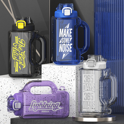 Relações com ex-alunos e aventuras ao ar livre Julong Bottle de água personalizada tem tudo