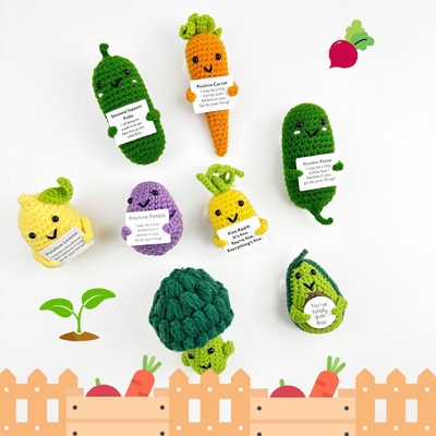 Pendentes de boneca de batata feitos à mão brinquedo de malha presente com energia positiva tamanho personalizado