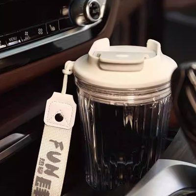 Presentes Luz forte Lâmpada esportiva Copo de café e porta-telefone para carro Ideal para escritório