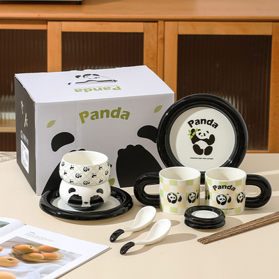Melhore a sua experiência de restauração no hotel e resort com o Panda Cub Ceramic Gift Box Set