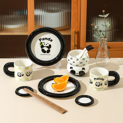 Melhore a sua experiência de restauração no hotel e resort com o Panda Cub Ceramic Gift Box Set