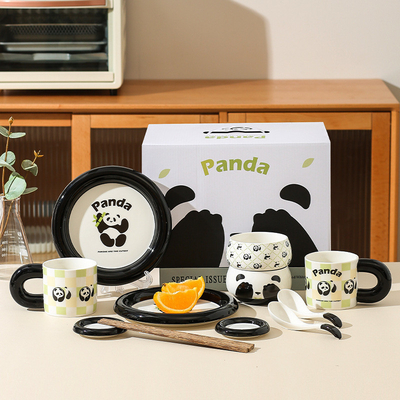 Melhore a sua experiência de restauração no hotel e resort com o Panda Cub Ceramic Gift Box Set