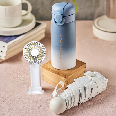 Set de verão fresco de plástico Sport Cup de água portátil ventilador cápsula guarda-chuva como presentes de boas-vindas