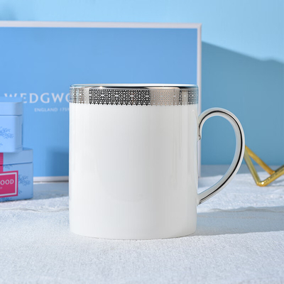 Surpreenda os seus clientes com esta caneca de renda de platina e caixa de presente de frasco de chá portátil