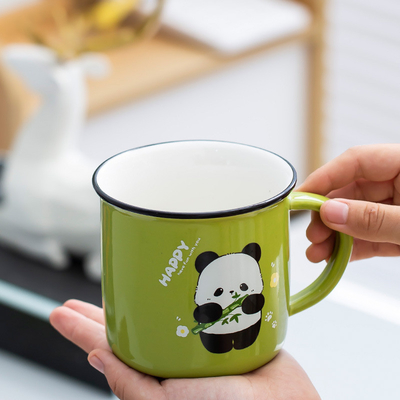 Presente para o bem-estar dos funcionários Carrinho de água cerâmica panda bonito com impressão UV e colorida