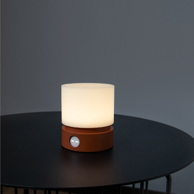 Lâmpada de mesa de LED sem passo HBK Luz cilíndrica USB Luz noturna para ocasião do ano