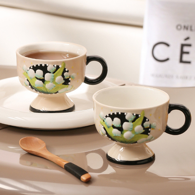 Agência de viagens Essentials Lira do Vale cerâmica pintada à mão Copo de café da Finlândia