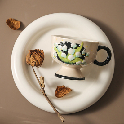 Agência de viagens Essentials Lira do Vale cerâmica pintada à mão Copo de café da Finlândia