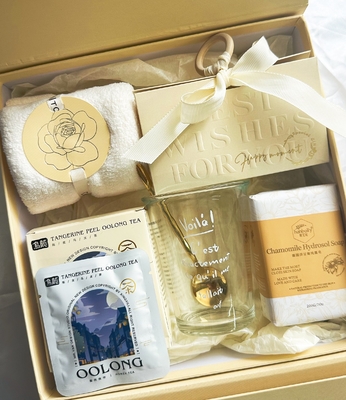 Conjunto personalizado de presentes de casamento Toalha Sabão Copo de Água Chá Oolong e Caixa Criativa de Doces