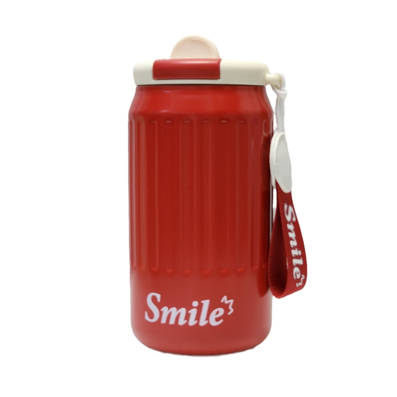 O presente de graduação da agência de viagens, um copo de café de aço inoxidável isolado para uma longa duração.